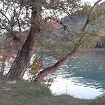 Kamena Kuca Family Rodin 公寓 *