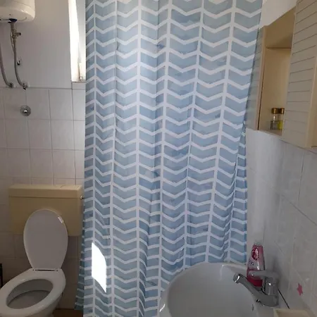 Apartment Kamena Kuca Family Rodin