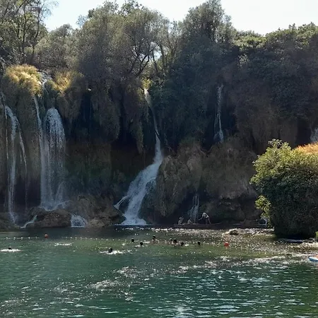 Kamena Kuca Family Rodin كابليينا