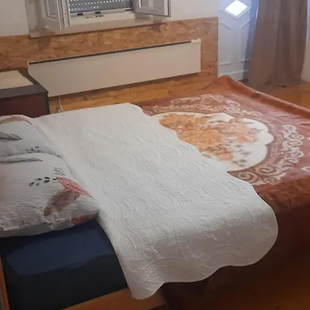 Kamena Kuca Family Rodin * Čapljina